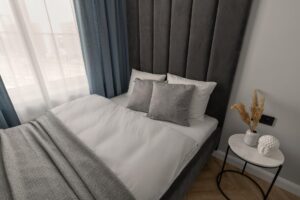 Zamykana sypialnia w Apartamencie z 1 sypialnią B414 Blue Velvet