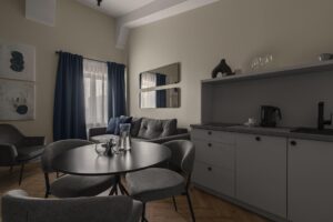 Część dzienna w Apartamencie B512 Gentleman Blue
